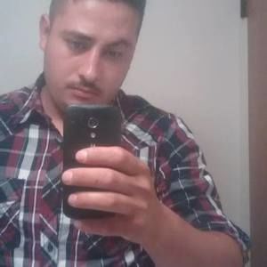 Meet your Posher, Reyes